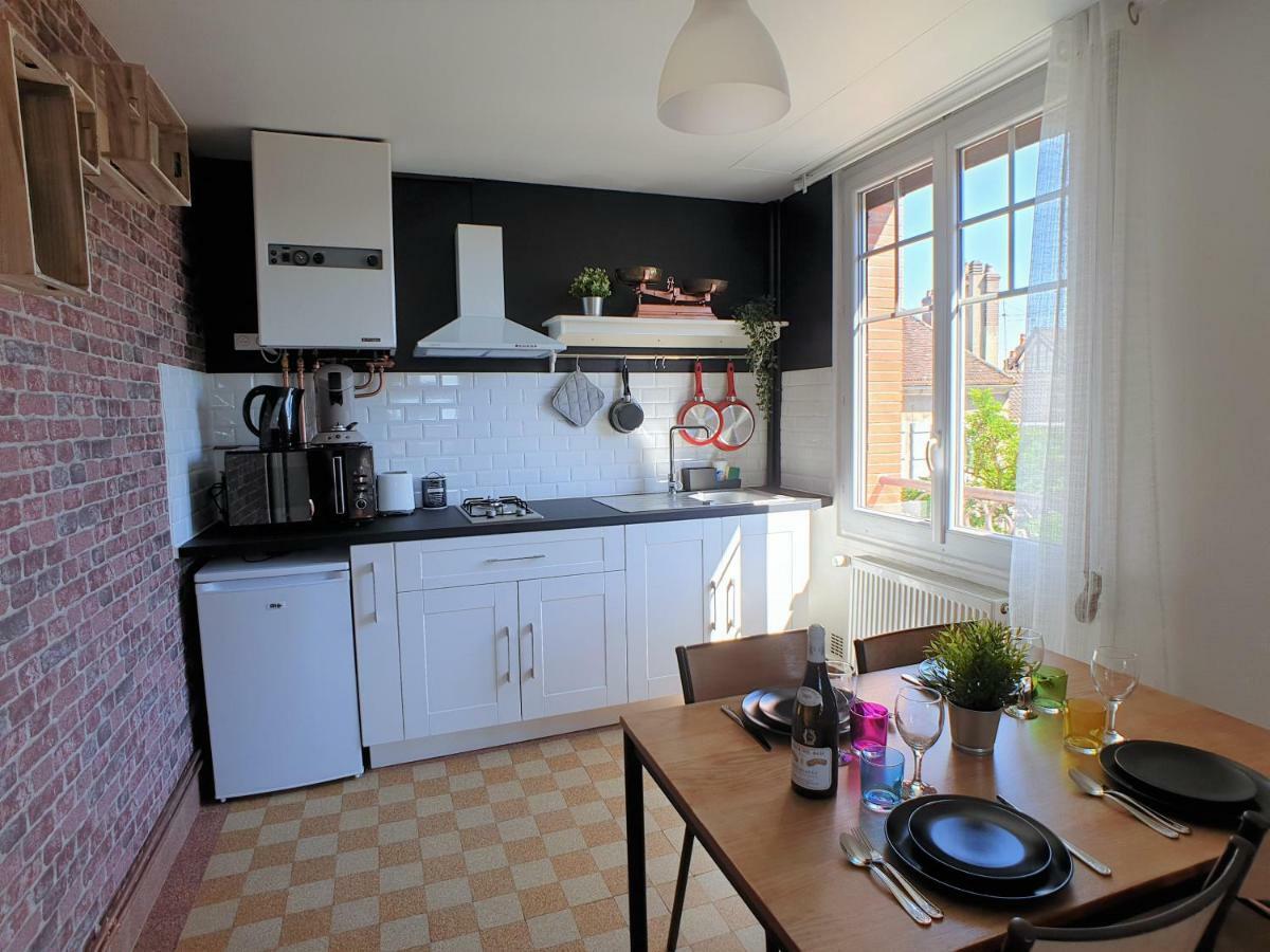 Au 36, Les Apparts Hotel Joigny Εξωτερικό φωτογραφία
