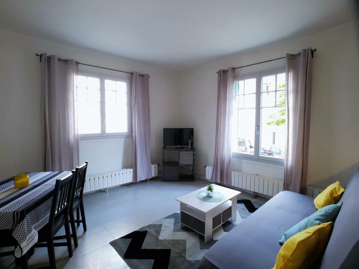 Au 36, Les Apparts Hotel Joigny Εξωτερικό φωτογραφία