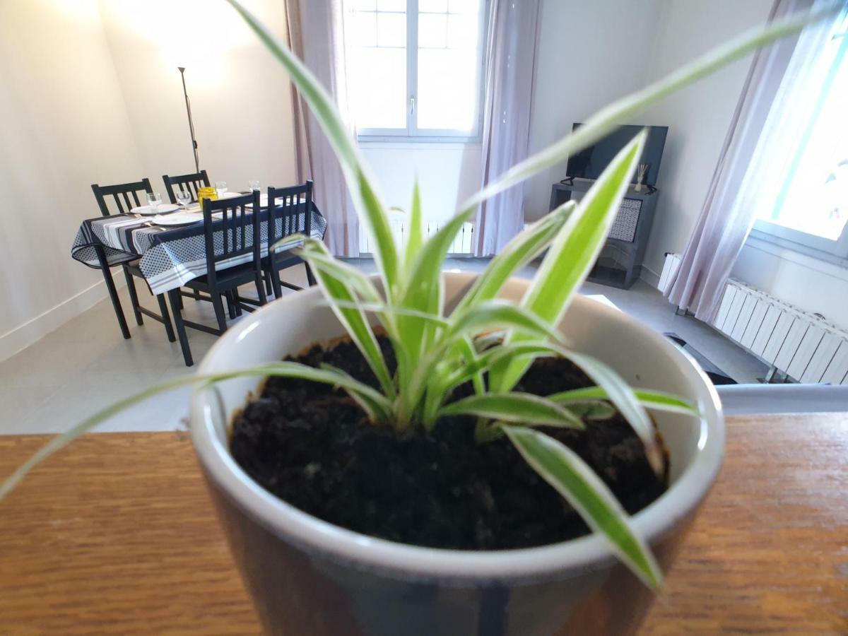 Au 36, Les Apparts Hotel Joigny Εξωτερικό φωτογραφία