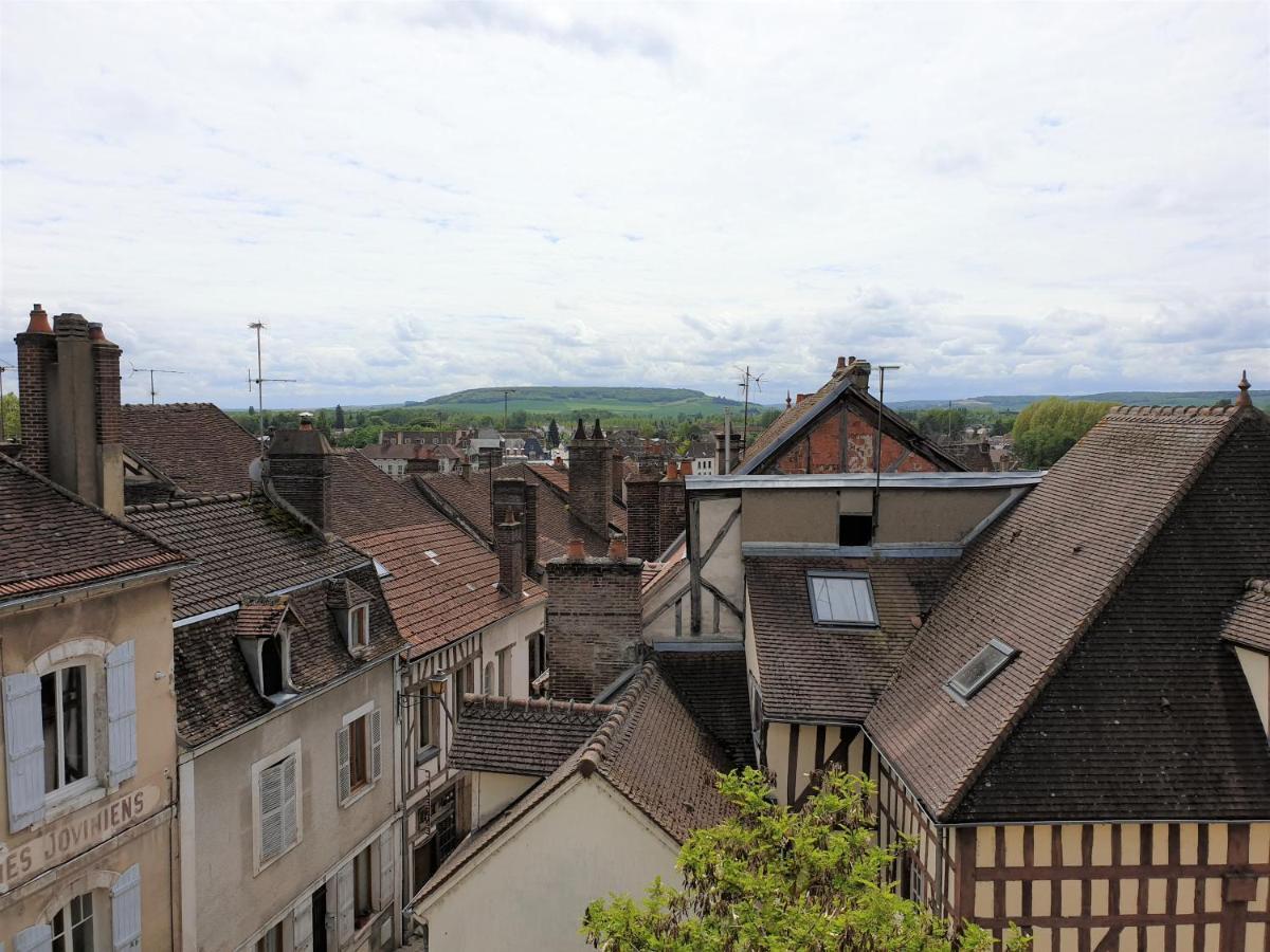 Au 36, Les Apparts Hotel Joigny Εξωτερικό φωτογραφία