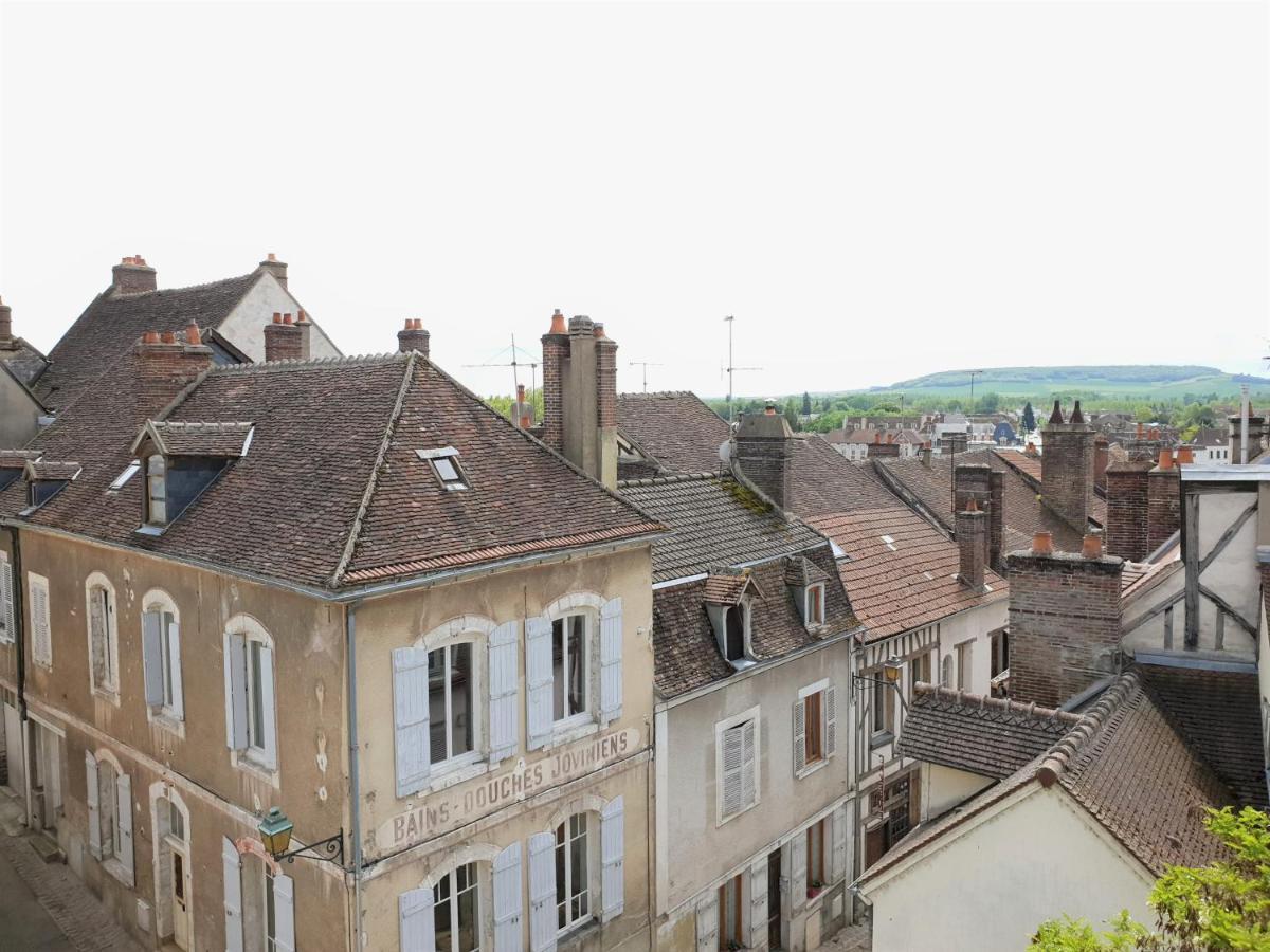 Au 36, Les Apparts Hotel Joigny Εξωτερικό φωτογραφία